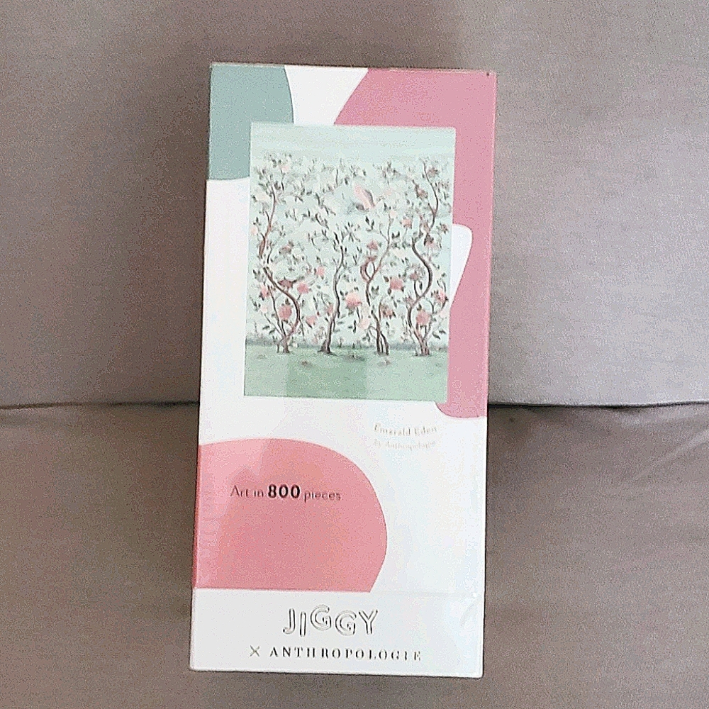 Anthropologie 800 puzzle